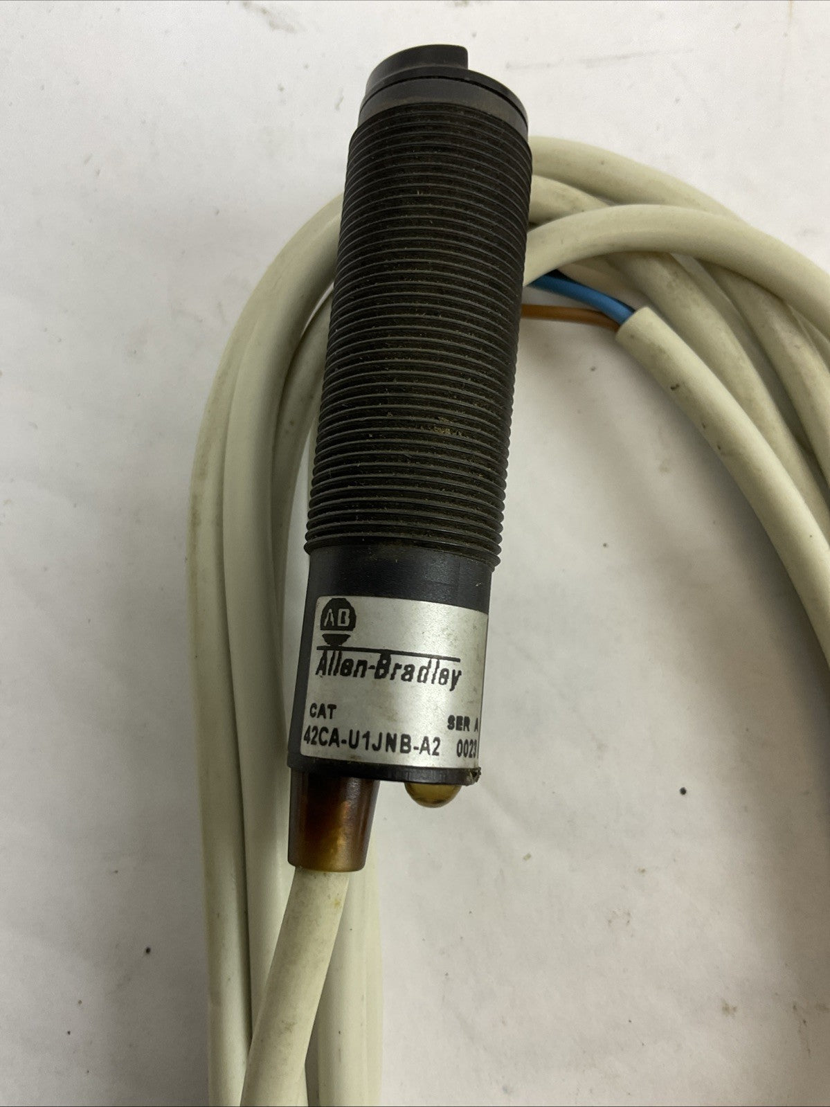ALLEN BRADLEY 42CA-U1JNB-A2 SER A 10-30VDC PHOTOELECTRIC SENSOR