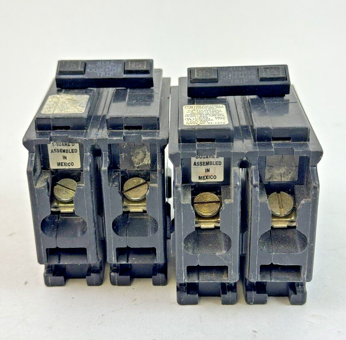 SQUARE D **LOT OF 2** HOM215 - CIRCUIT BREAKERS - 2 POLE/ 15 A/ 240 VAC