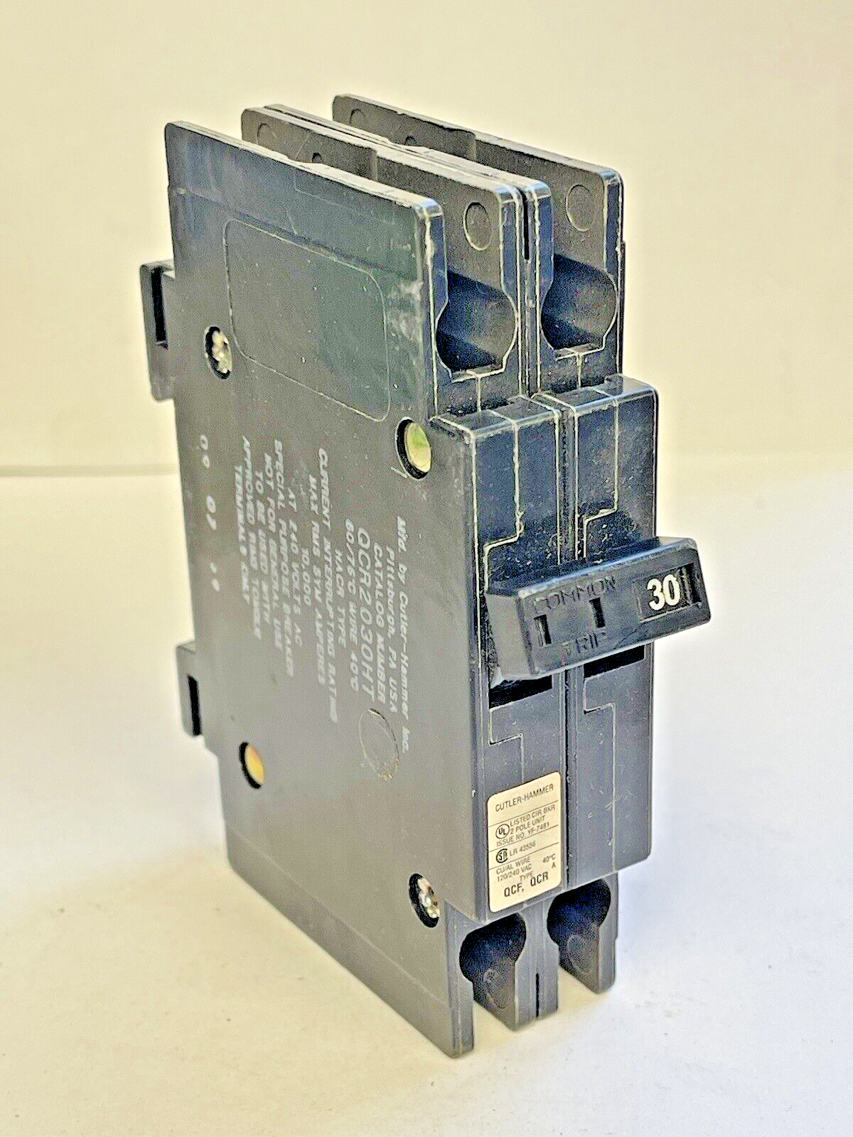 CUTLER-HAMMER - QCR2030HT - CIRCUIT BREAKER - 30A/2 POLE/240 VAC/ HACR TYPE