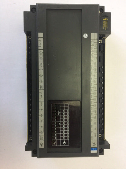 ALLEN BRADLEY 8500-E153 DIGITAL I/O MODULE SER A INPUT 10-30VDC OUTPUT 10-250VAC