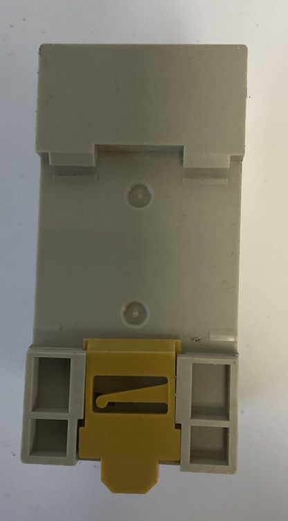 OMRON S82K-00705 POWER SUPPLY 240VAC 0.25A 50/60HZ 5VDC 1.5A