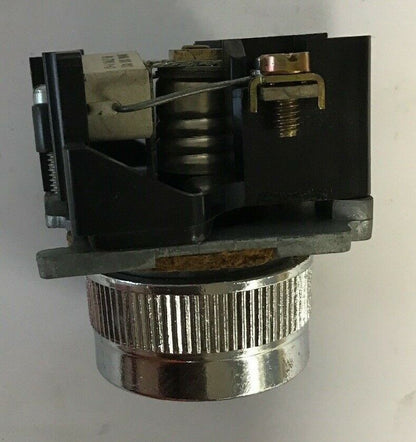 CUTLER HAMMER 10250T201 INDICATING LIGHT W/O BULB & COVER 120VAC/DC