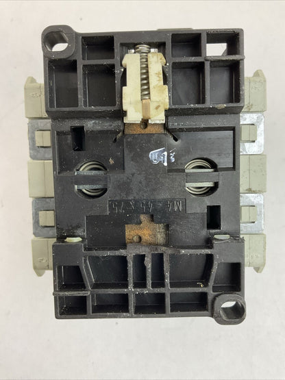 SIEMENS 3TF4422-0A CONTACTOR 600VAC 55A COIL 110V