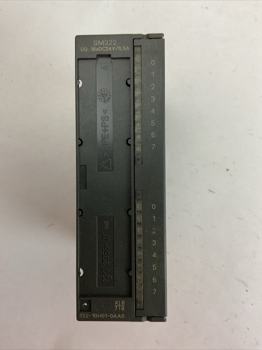 SIEMENS 6ES7 322-1BH01-0AA0 OUTPUT MODULE