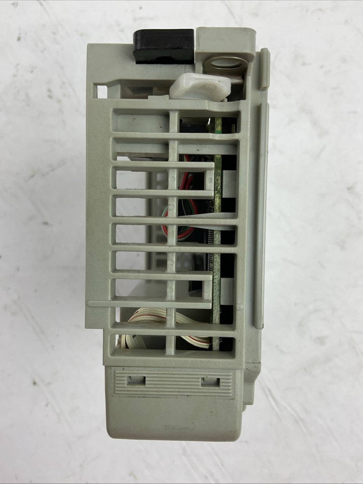 ALLEN BRADLEY 1769-OW8I SER B F/W REV 3.1 DIR/VER 95320768/04 8PT ISOLATED FORM