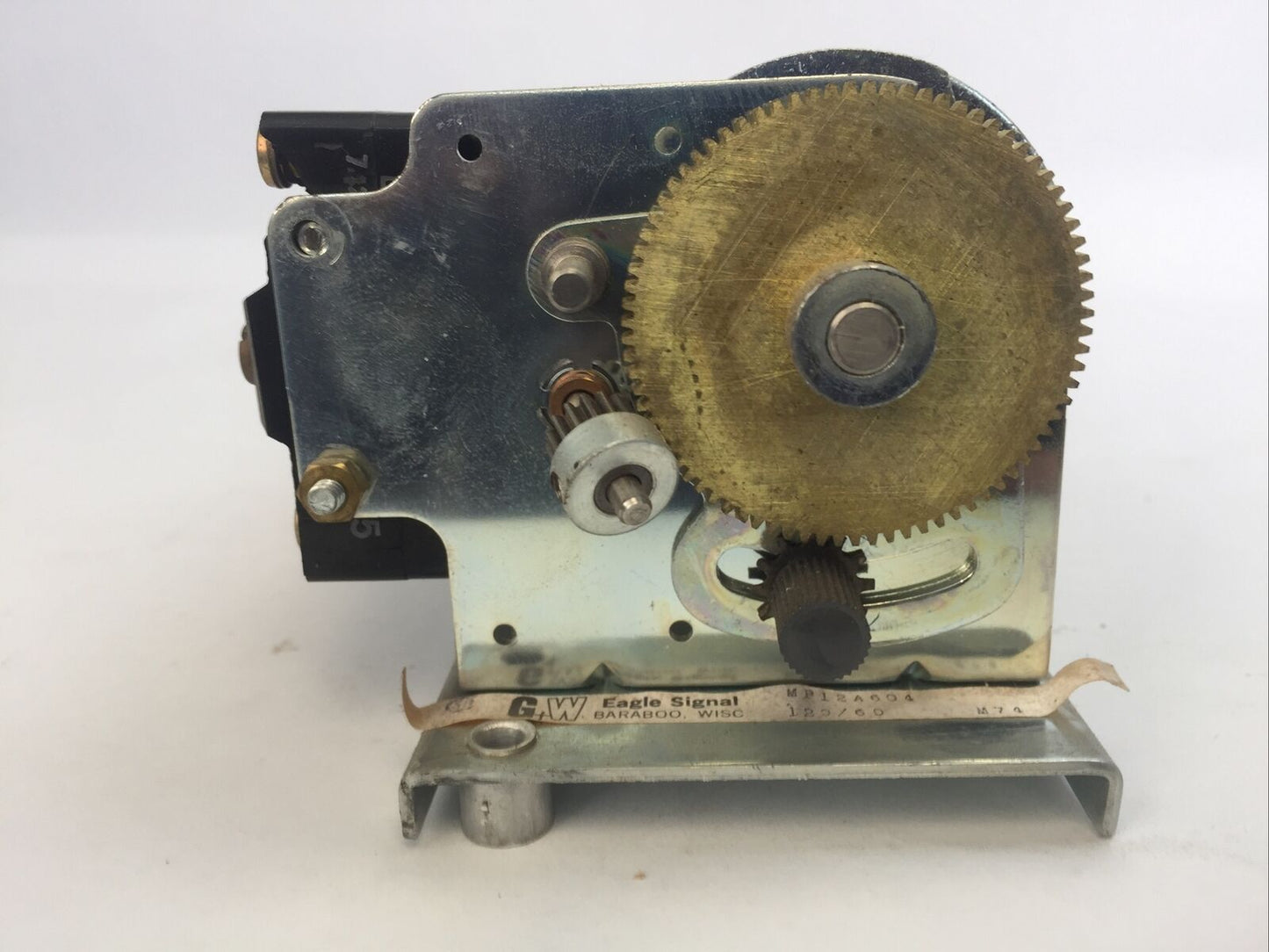 EAGLE SIGNAL MP12A604 REPEAT CYCLE TIMER MULTIPULSE MP SERIES COIL 120V 60HZ