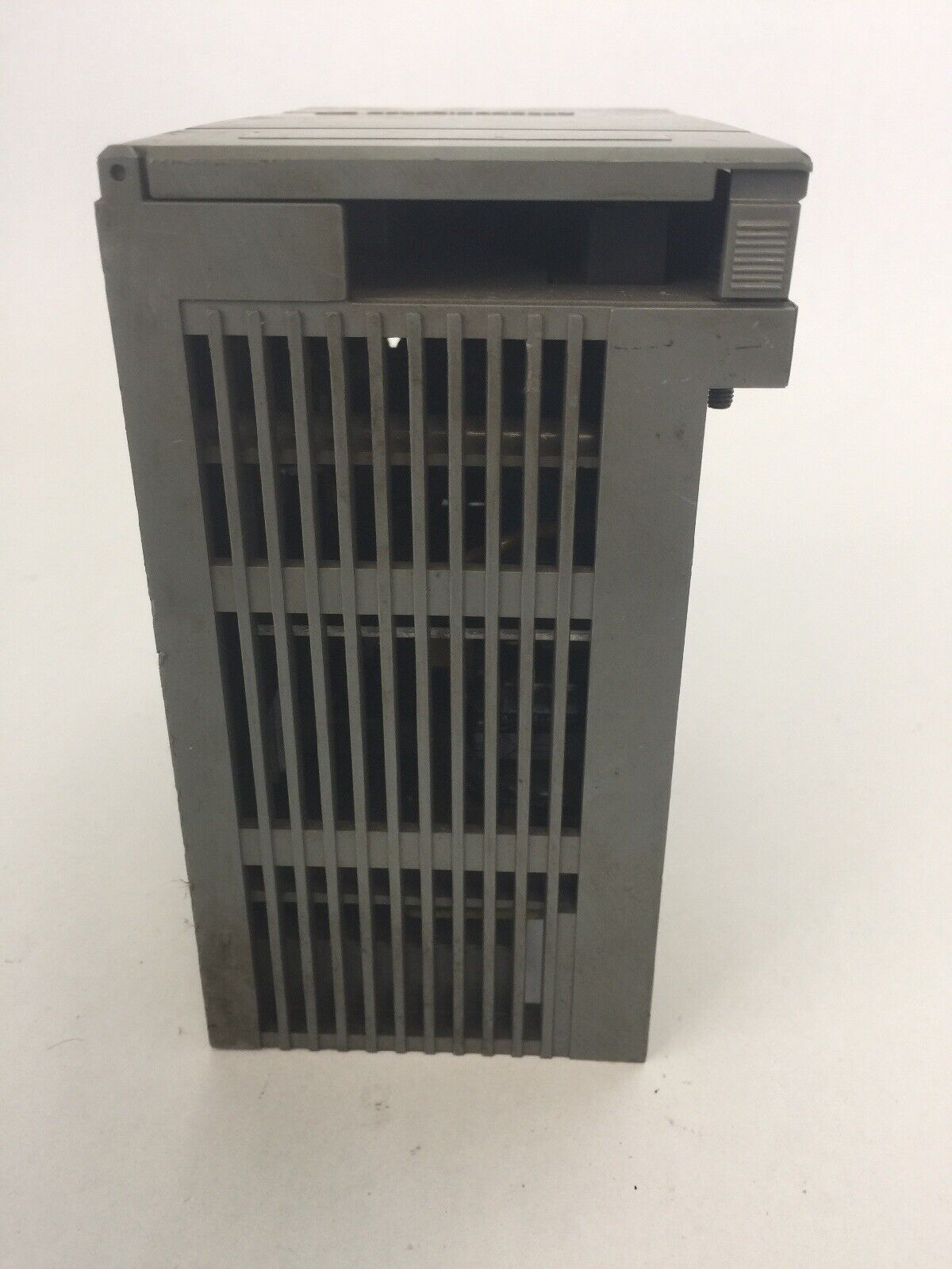 ALLEN BRADLEY 1746-P2 SER.C SLC 500 POWER SUPPLY 85-132VAC/170-265VAC 5A@5VDC
