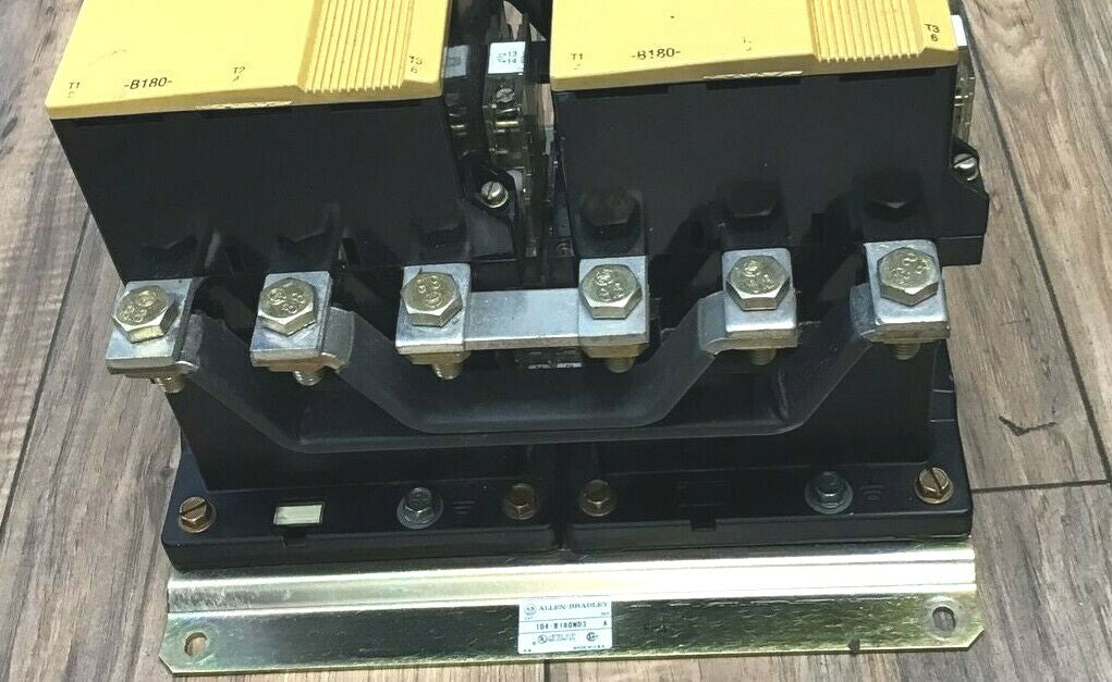 ALLEN BRADLEY 104-B180ND3 REVERSING CONTACTOR SER.A 180A 660V GD473 COIL 120V