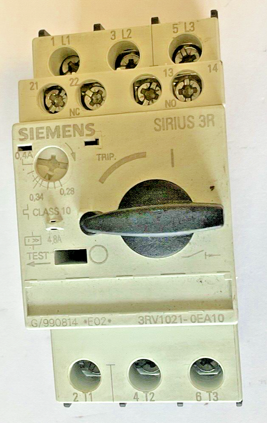 SIEMENS 3RV1021-0EA10 MOTOR CONTROL 4.8A 600V