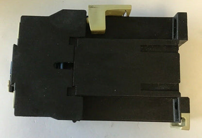 TELEMECANIQUE LP1 D09 10 CONTACTOR RELAY 24 VDC