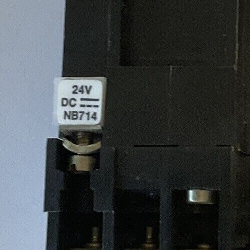 ALLEN BRADLEY 700DC-F400* CONTROL RELAY  SER.C 40E 10A 660V