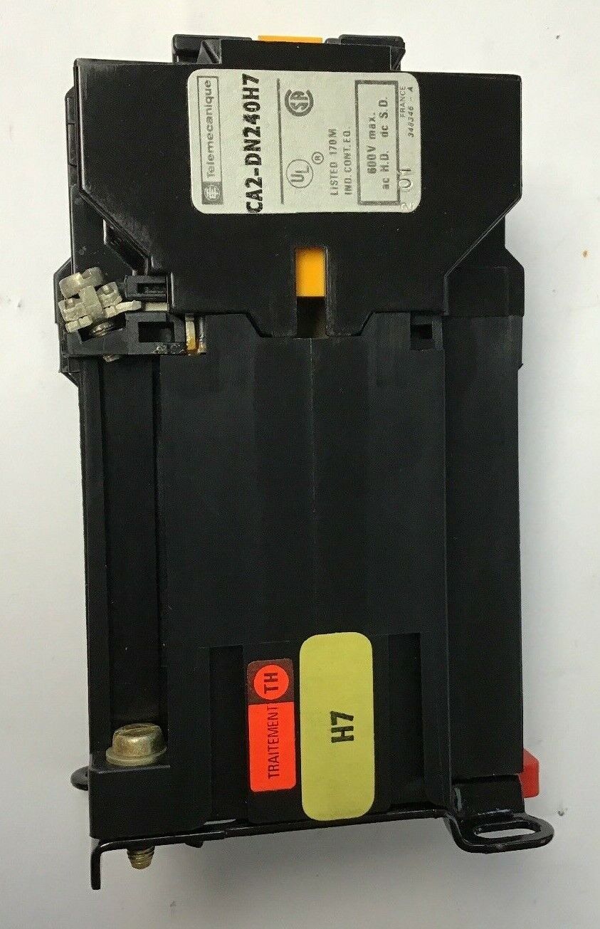 TELEMECANIQUE CA2-DN240B H7 CONTROL RELAY 600V W/LX7-D12