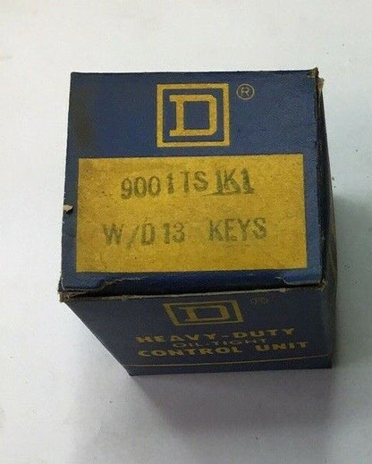 SQUARE D 9001 TS1K1 KEYED SELECTOR SWITCH W/D13 KEYS