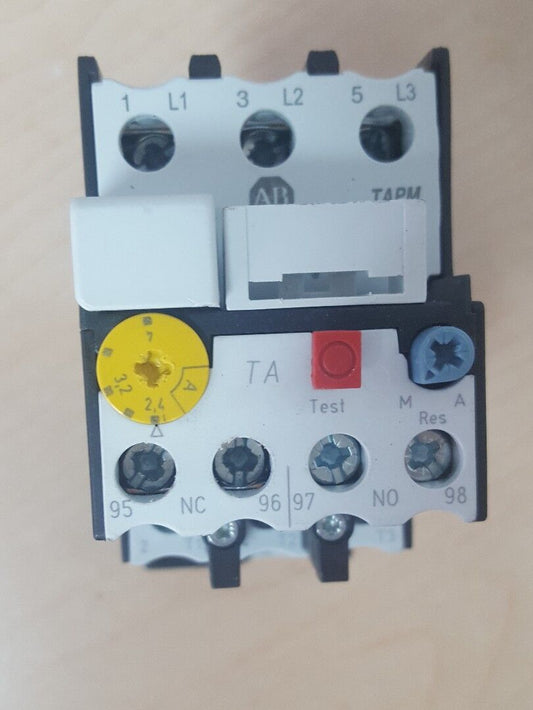 Allen Bradley overload relay 193-TAB24 2,4-4 A
