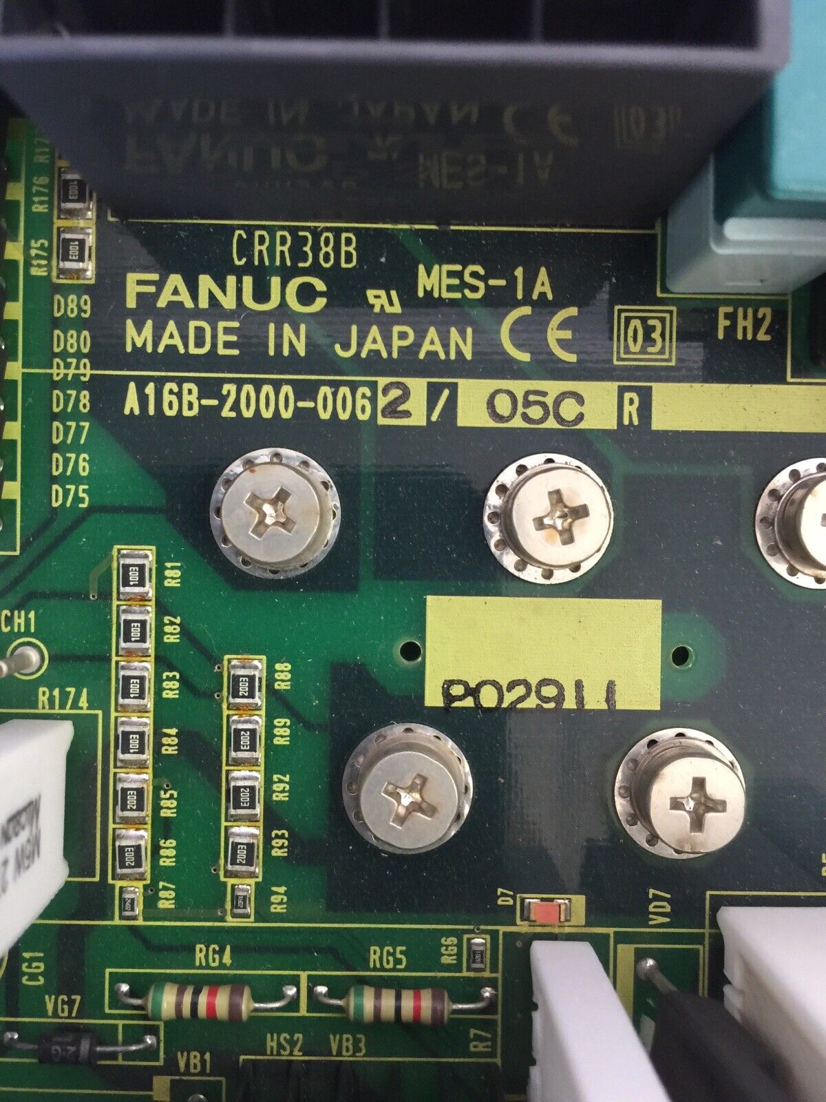 FANUC A16B-2000-0062/05C SERVO AMPLIFIER A16B-3200-0440/04C CONTROL BOARD