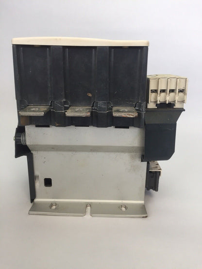 TELEMECANIQUE LC1F330 CONTACTOR 600VAC 370A 250HP LX1FH1102 110-115V 40-400HZ