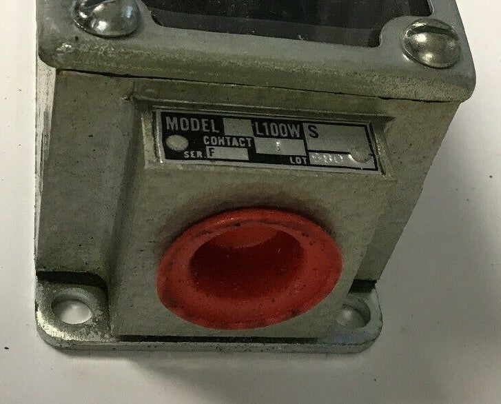 GOULD L100WS2PF R.B. DENISON LIMIT SWITCH CONTACT 1