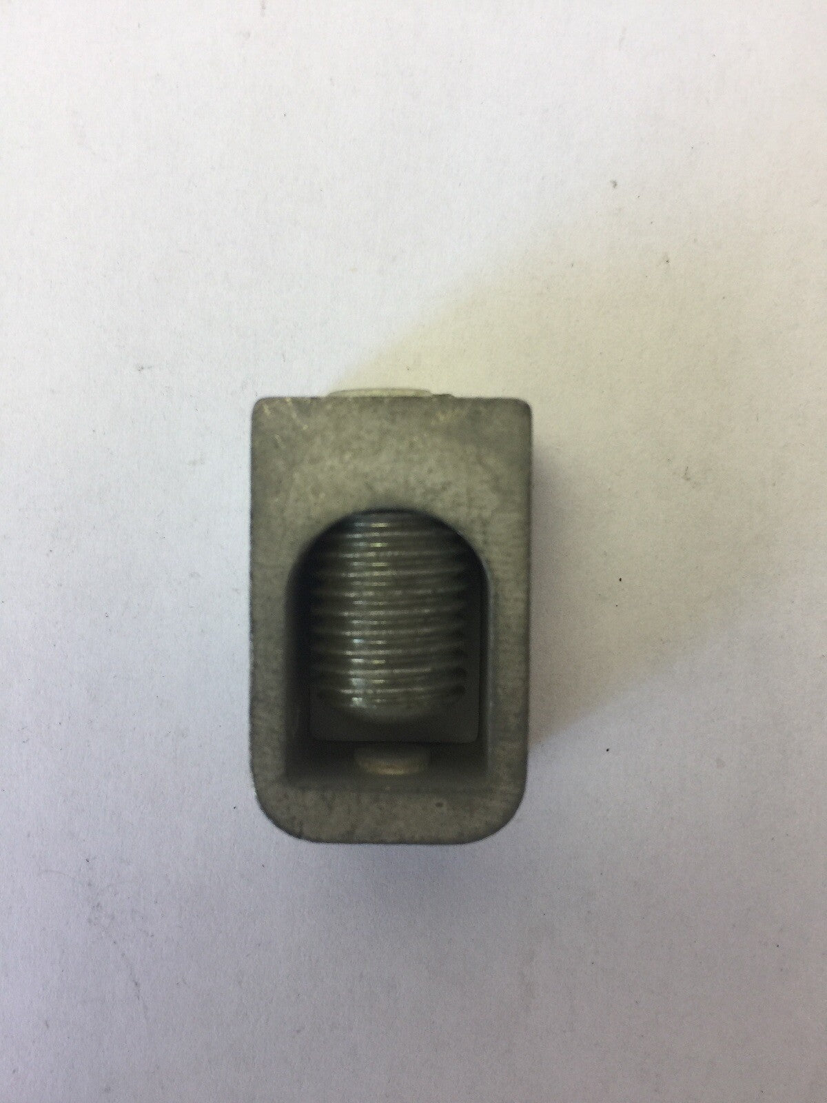 GOULD LAI-E100 LINE SIDE LUG FOR E, HE FRAME CIRCUIT BREAKER (LOT OF 3)