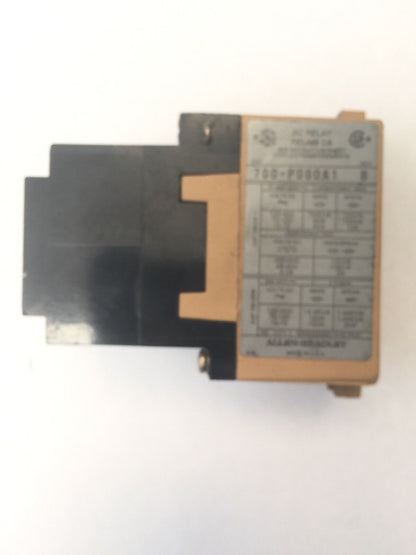 ALLEN BRADLEY 700-P000A1 CONTROL RELAY TYPE P 115-120V 60HZ 110V 50HZ SERIES B