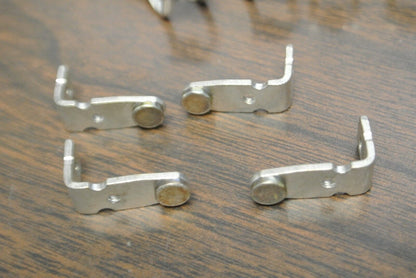 LOT of 2 / ALLEN-BRADLEY X-225906 4-POLE STATIONARY CONTACT KIT / NEW SURPLUS