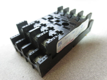AGASTAT ECR0002001 RELAY SOCKET - CR0002-001 - NEW SURPLUS in BOX