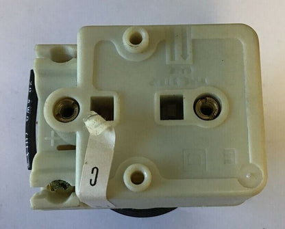 SQUARE D 9001 SKT1L31 PUSHBUTTON / PILOT LIGHT 120VAC