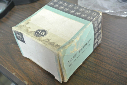 ALLEN-BRADLEY 1493-?? OVERLOAD RELAY RESET MECHANISM - NEW SURPLUS