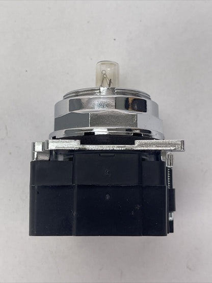 CUTLER HAMMER 10250T202N STD. IND. LIGHT RESISTOR 240V 1 HOLE MTG. SERIES B2