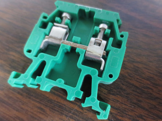 A-B 1492-HM1 / 1492-HM1G TERMINAL BLOCKS GREEN - NEW SURPLUS - LOT of 10