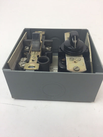 ALLEN BRADLEY 600-TAX218 MANUAL STARTING SWITCH W/ SELECTOR SWITCH & PILOT LIGHT
