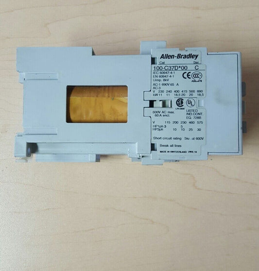 Allen-Bradley Contactor Relay Cat: 100-C37D*00 AUX contactor CAT 100-S