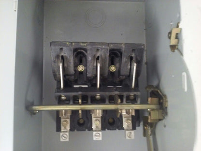 WESTINGHOUSE HUN323 NON FUSIBLE SAFETY SWITCH 100A 240V 3PH 30HP TYPE 1 INDOOR