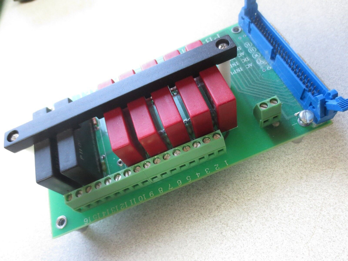 CROUZET PB-8M-V DIGITAL I/O MODULE / CIRCUIT BOARD - MINI, 8-POS.