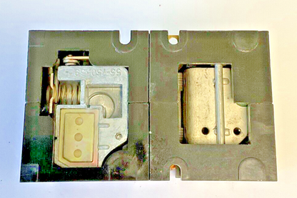 GENERAL ELECTRIC CR122A04731AA INDUSTRIAL RELAY 50HZ 300VAC 10A