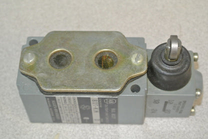 ALLEN-BRADLEY 802T-K1N Series D / OILTIGHT LIMIT SWITCH /  / NEW SURPLUS