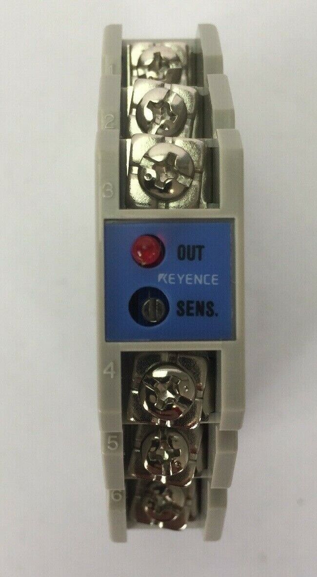 KEYENCE ES-12AC-U PROXIMITY SENSOR AMPLIFIER 110/120VAC