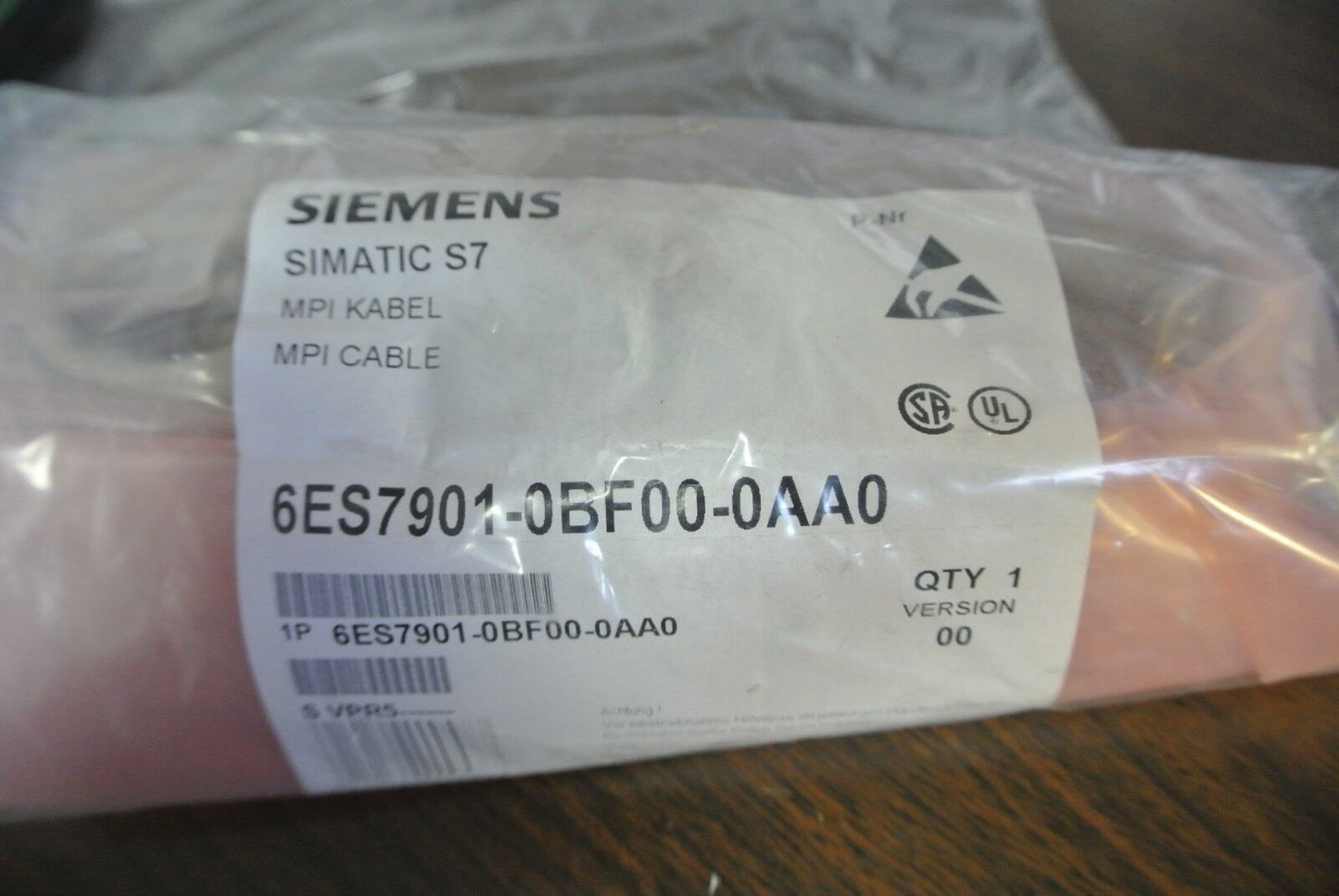 SIEMENS 6ES7901-0BF00-0AA0 - SIMATIC S7 MPI CABLE - 5 METERS - NEW SURPLUS