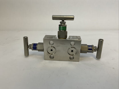 SIEMENS A6X30004061 VALVE MANIFOLD SCHNEIDER PN420 1.4404/316L N642.39.481.01
