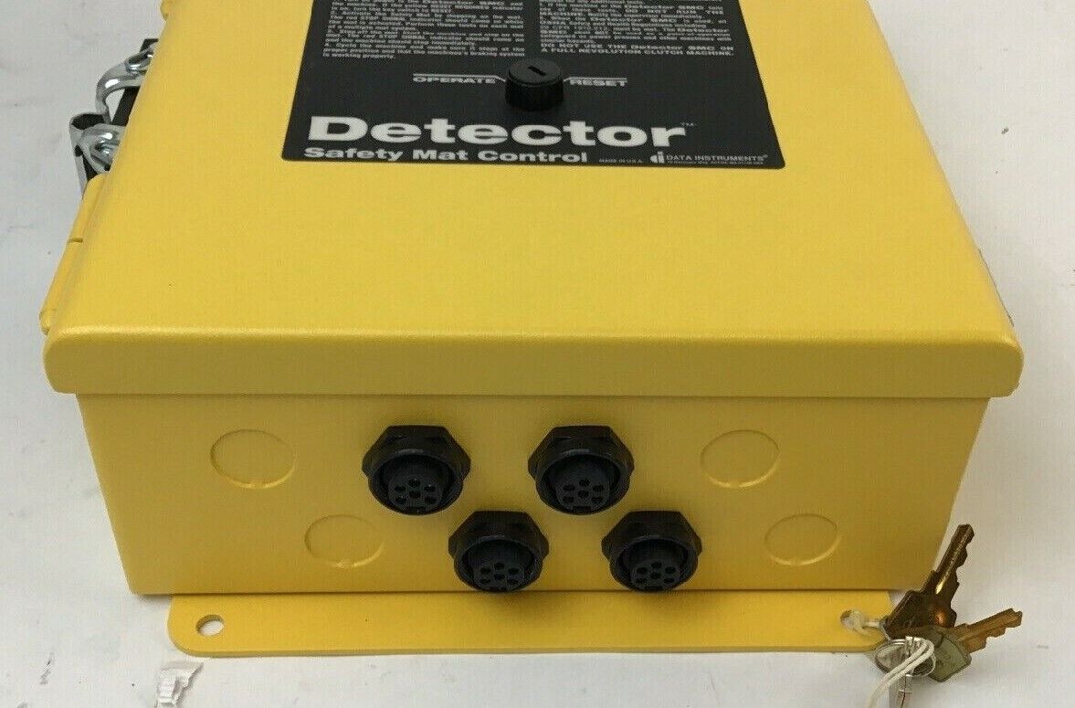 DATA INSTRUMENTS/HONEYWELL 3SMC-BXQD4H-1 DETECTOR  SAFETY MAT CONTROL