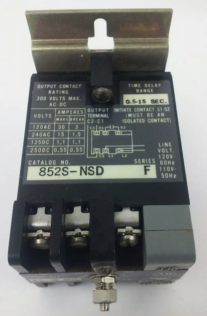 ALLEN BRADLEY 852S-NSD SER F SOLID STATE TIMER 0.5-15 SECONDS TIME DELAY RANGE