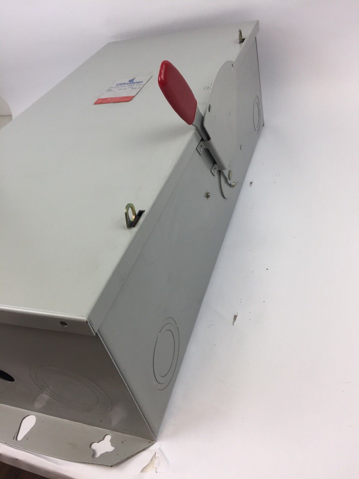 CHALLENGER GD324NFC 200 AMP 240 VAC 3 POLES NEMA 1 NON FUSIBLE GENERAL DUTY