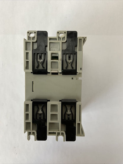 ALLEN BRADLEY 1769-PA4 COMPACT I/O POWER  SUPPLY F/W REV N/A DIR/VER 95320770/04