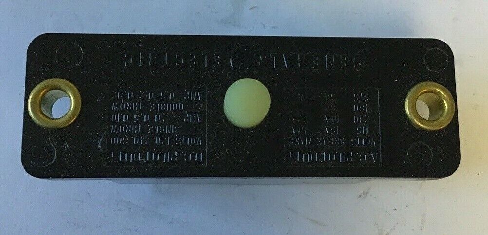 GE CR115B2 PRECISION SNAP-ACTING SWITCH 600V 1NO-1NC CONT.**LOTOF3**