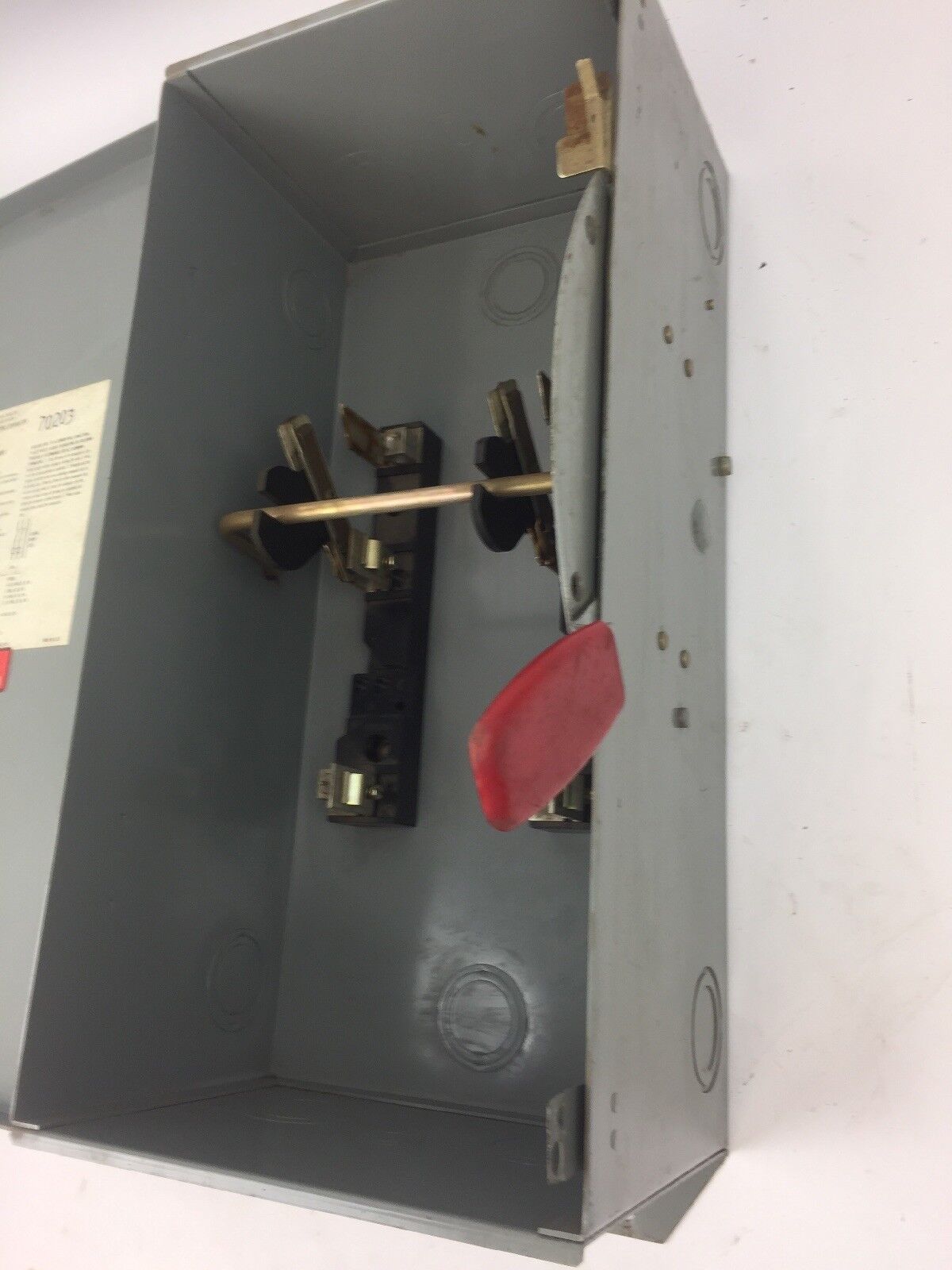 WESTINGHOUSE GFN323N SAFETY SWITCH 240 VAC 100 AMP TYPE 1 ENCLOSURE INDOOR