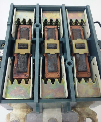STROMBERG OKYM-05G21, CONTACTOR, 3PH, 600V, 200HP, 350A, 160KW, 125V COIL, USED