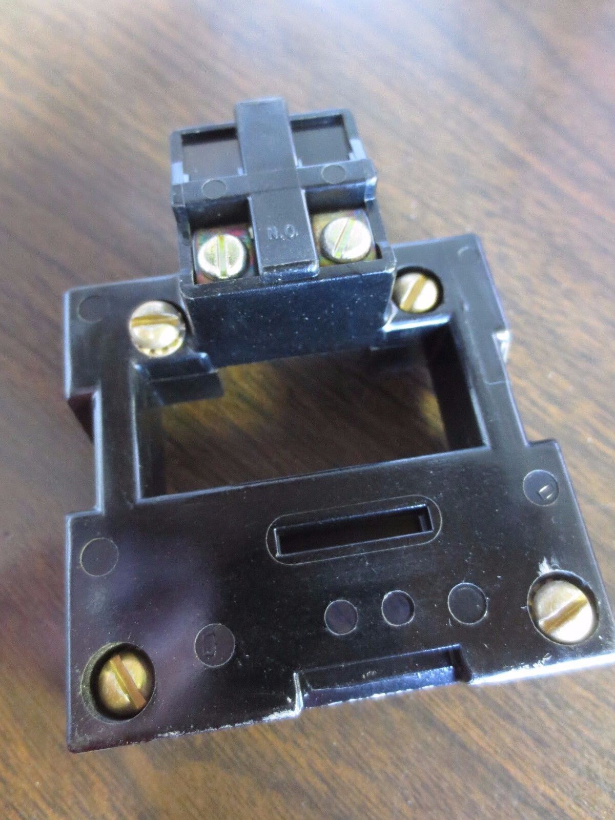 ALLEN-BRADLEY Z-21133 COIL COVER for SIZE 1 & 2 CONTACTORS Series K  NEW SURPLUS