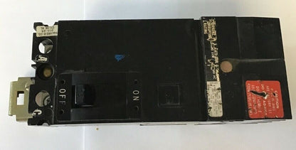 SQUARE D FA22015AC CIRCUIT BREAKER 240VAC/250VDC 2POLE