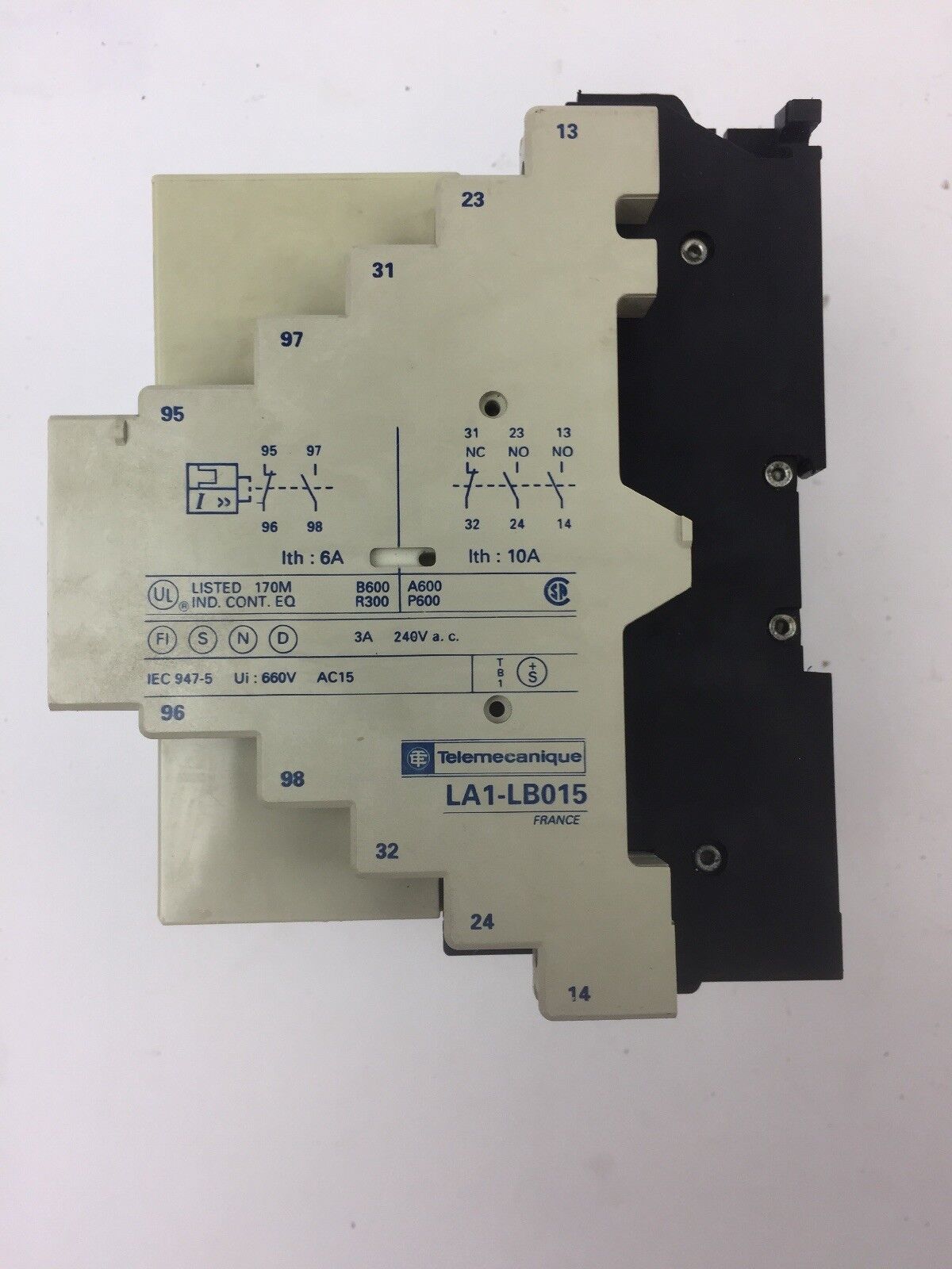 TELEMECANIQUE LD5LB130 REVERSING STARTER WITH LA1-LB015