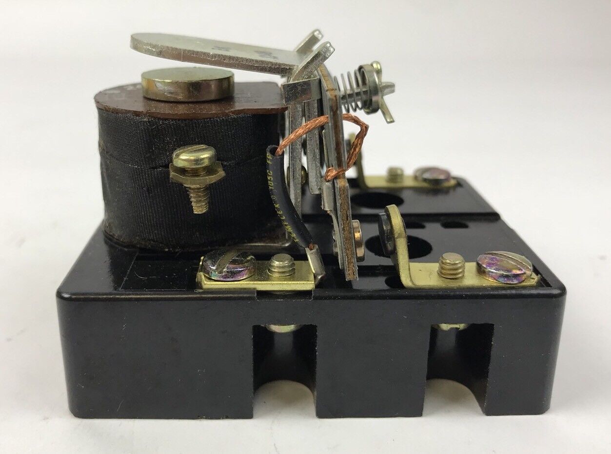 Square D Class 8501 Type CDO-2 SER A Control Relay, COIL 24VDC, DPST 2 N.O.
