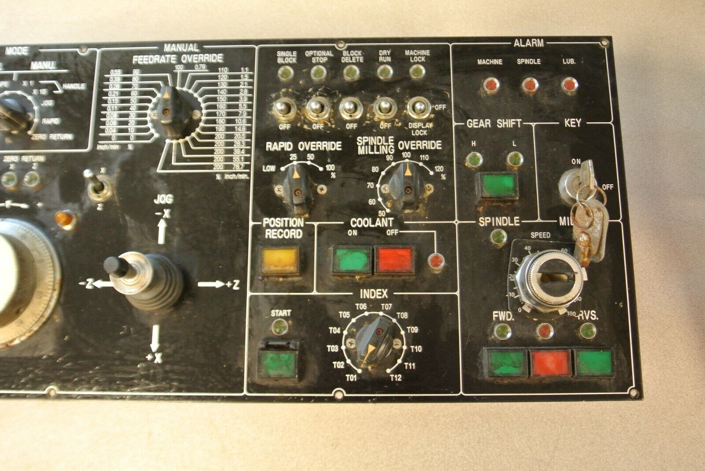 FANUC CONTROL PANEL / WITH KEY / PART NUMBER UNKNOWN